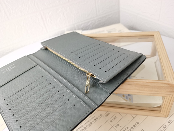 LVコピーウォレット角部分ディテール